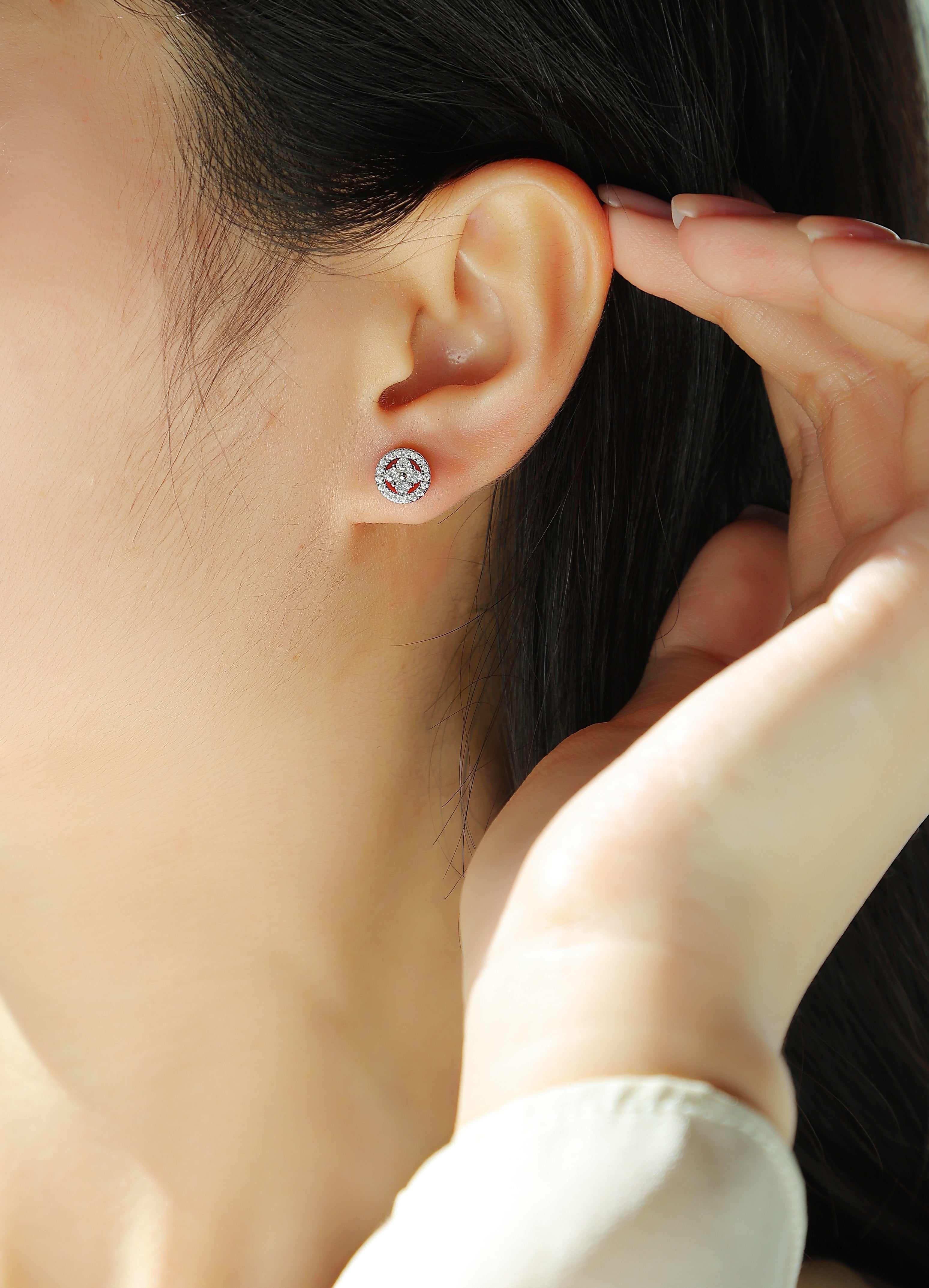 Silver Osmanthus Moissanite Studs