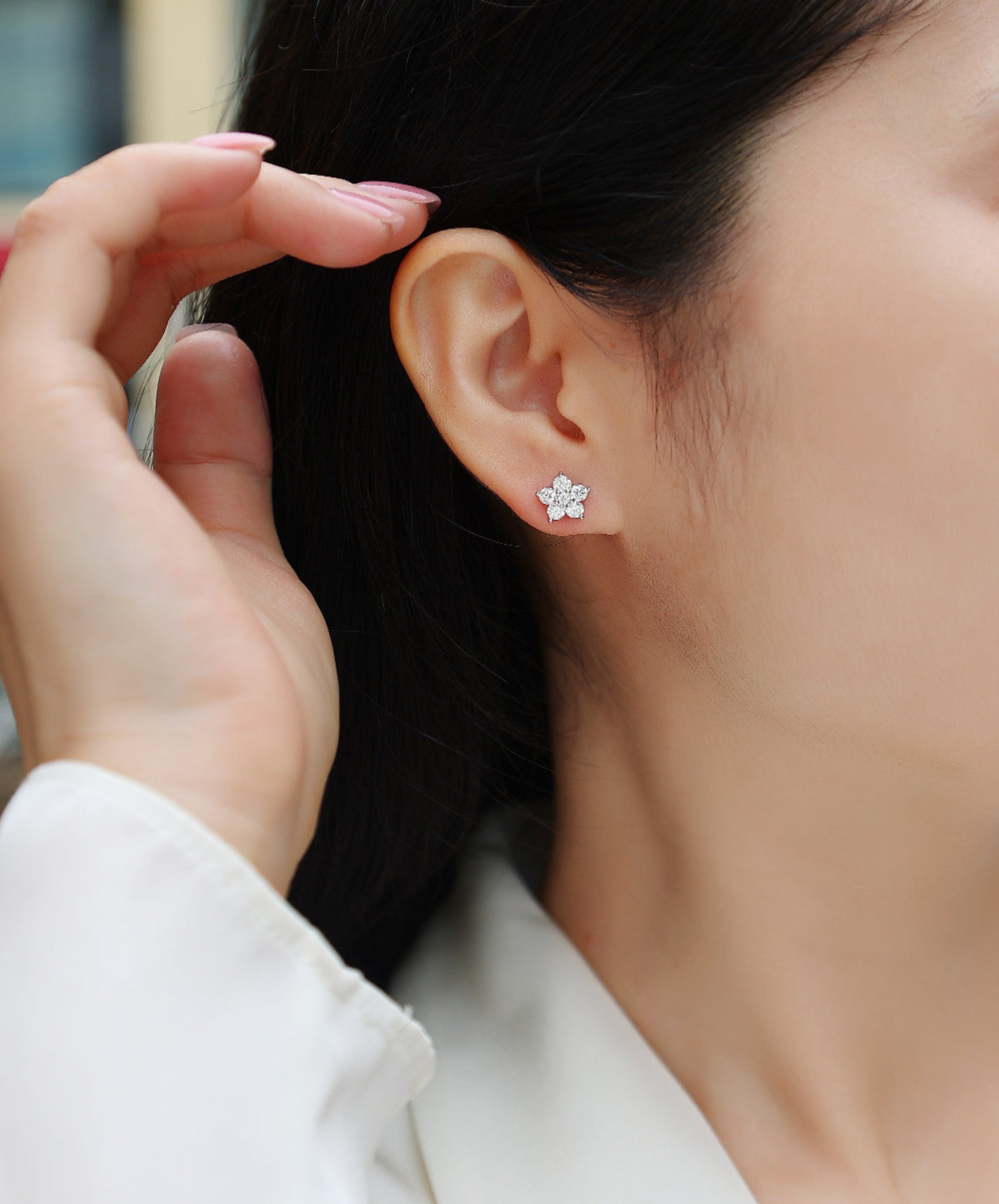 Fivefold Moissanite Studs